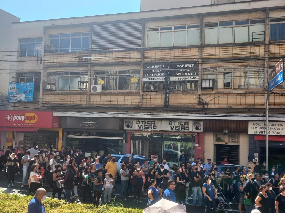 Foto 12 de 14 — Servidores Municipais realizam novo protesto em Araraquara nesta terça-feira (19)